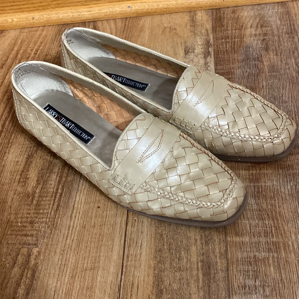 Larry Stuart gold metallic basket weave pattern slip on loafers size 9M - Picture 2 of 11